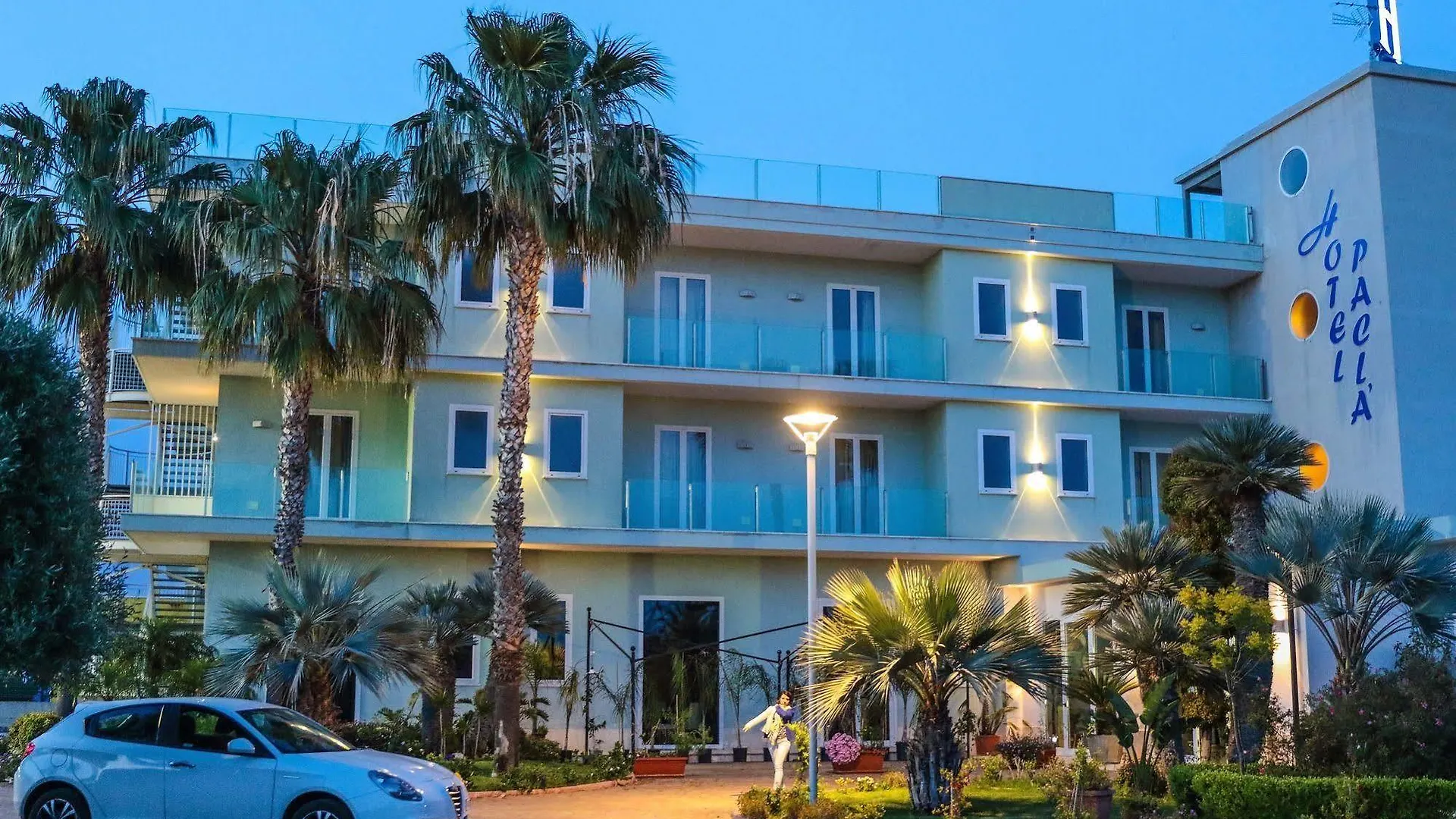 Hotel Pacla Avola 4*,  Italy