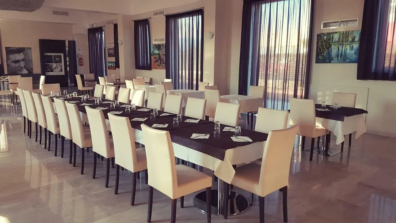 Hotel Pacla Avola